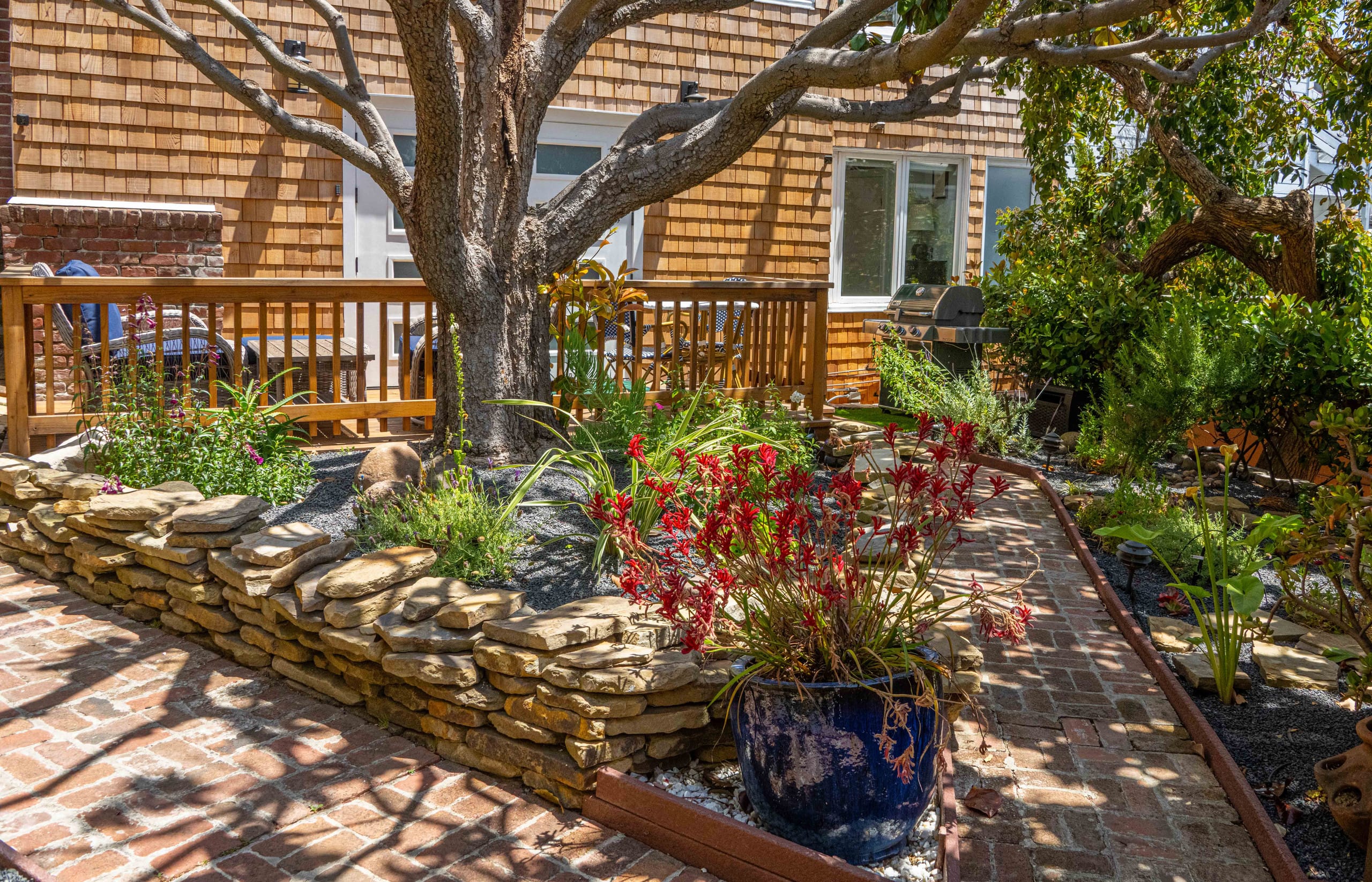 Guesthouse in San Francisco · ★4.94 · Studio · 1 bed · 1 bath - Image 2