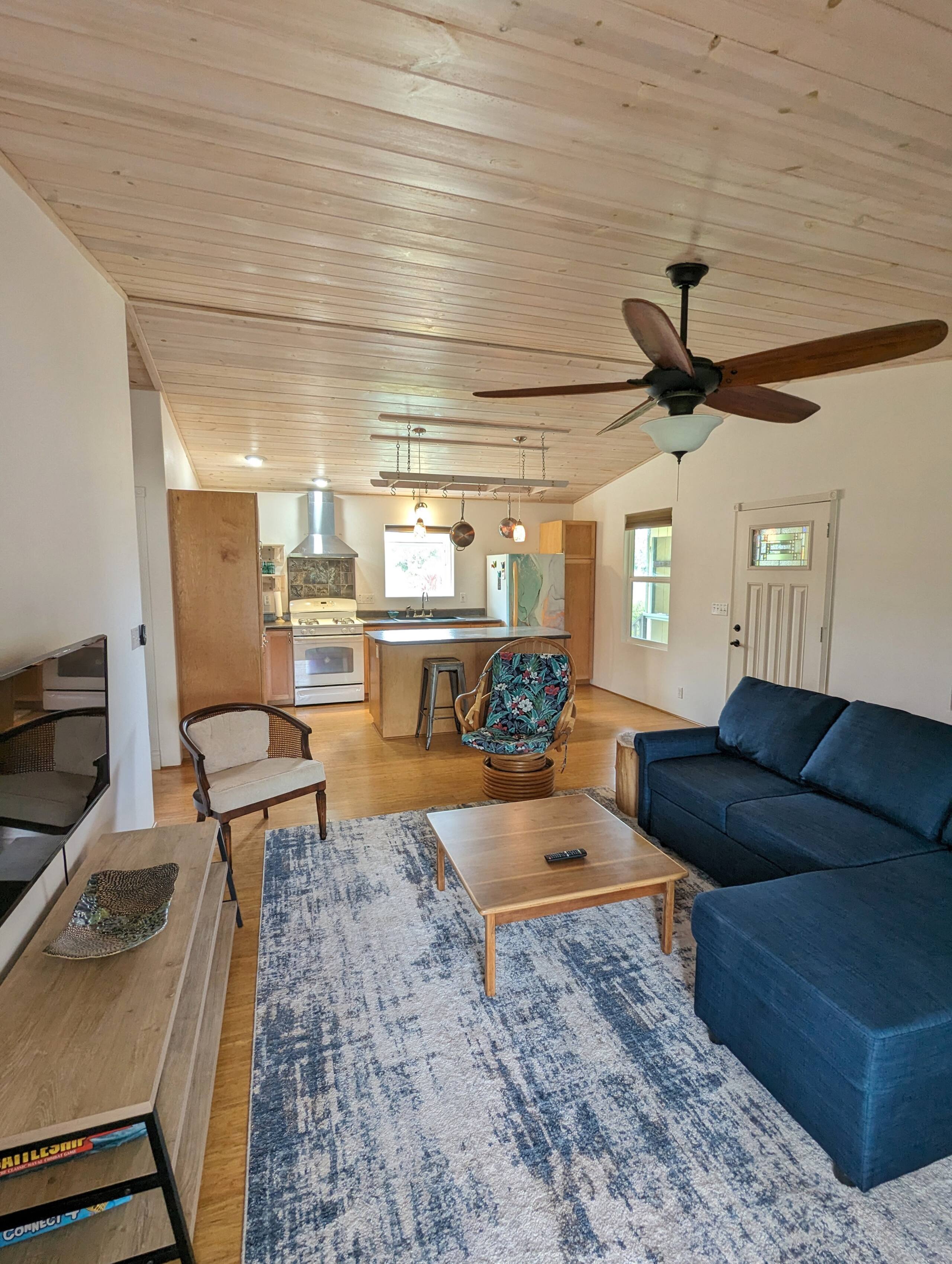 Guesthouse in Keaau · ★4.95 · 1 bedroom · 2 beds · 1 bath - Image 1