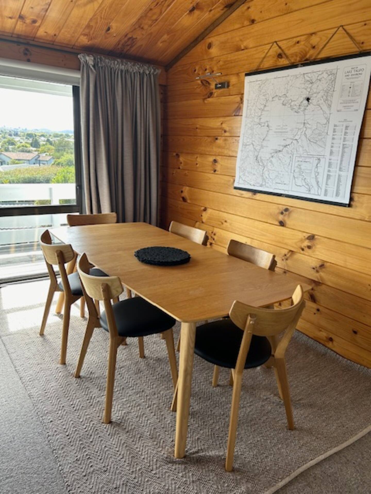 Modern Townhouse, Stunning Views 3