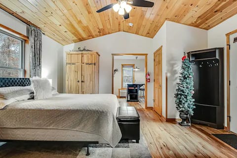 LUXE - New Lisbon Cabin