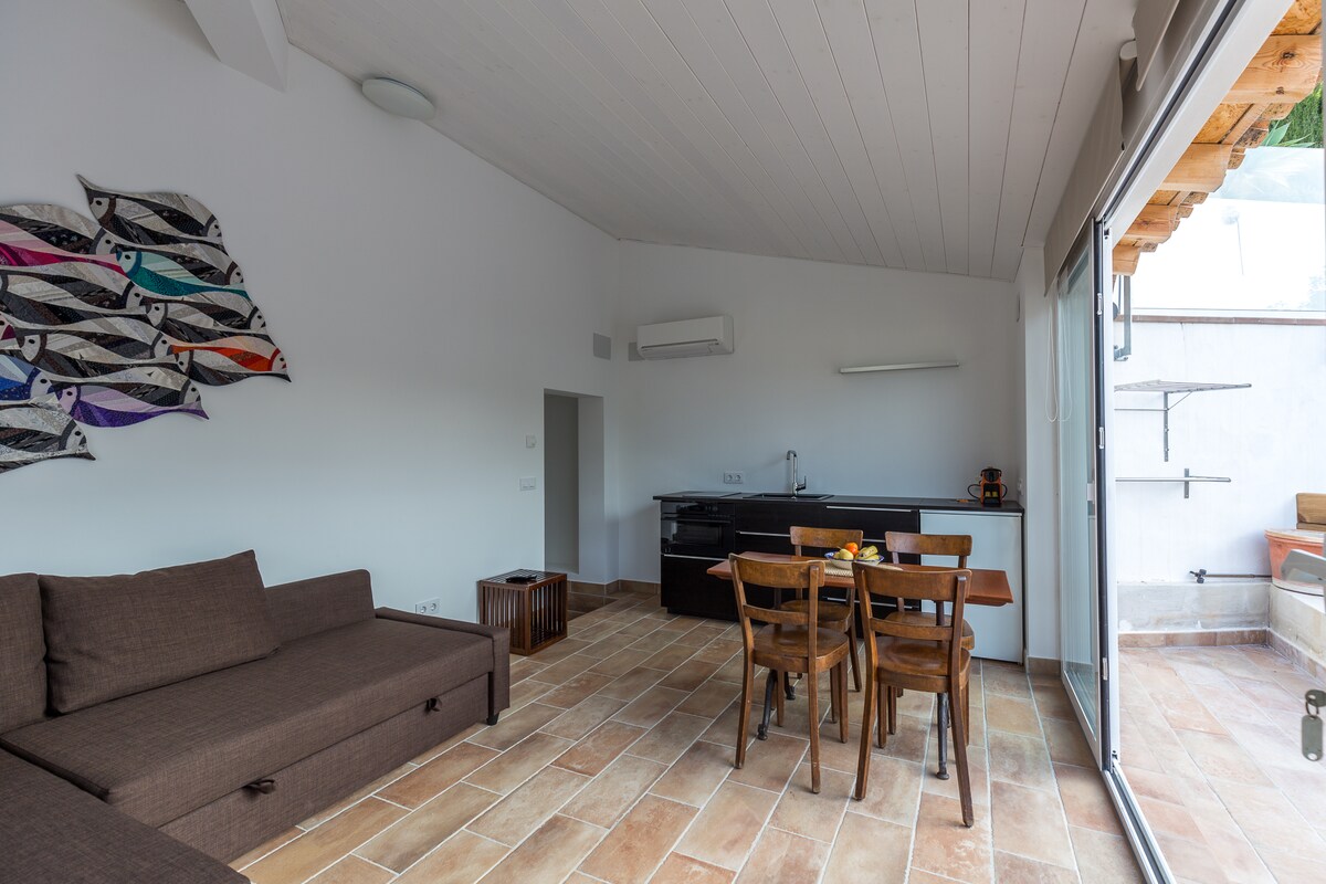 Airbnb performant: III. Nestled in a beautiful & quiet cove! à Benissa