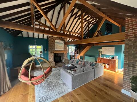Stunning contemporary barn conversion