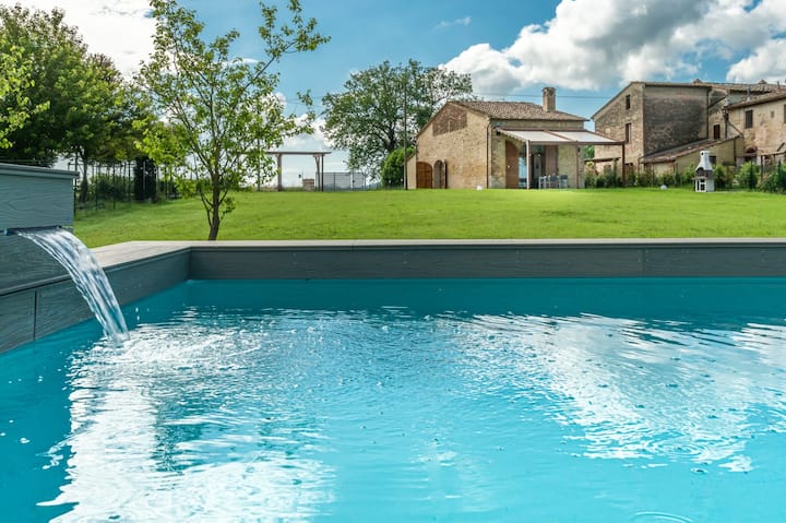 Il Fienile Del Borgo - Monteriggioni - Poggibonsi