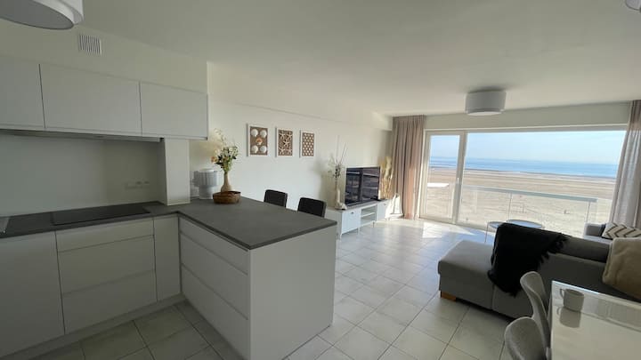 Zeedijk Aan Het Strand, Heist - 