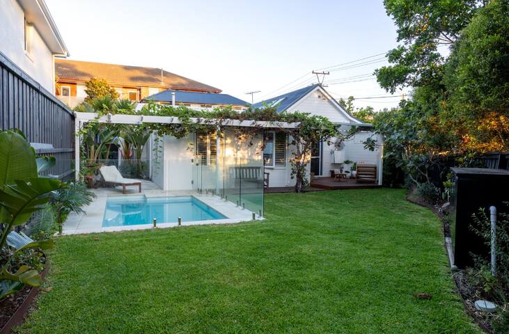 Freshwater Beach House gallery image 2