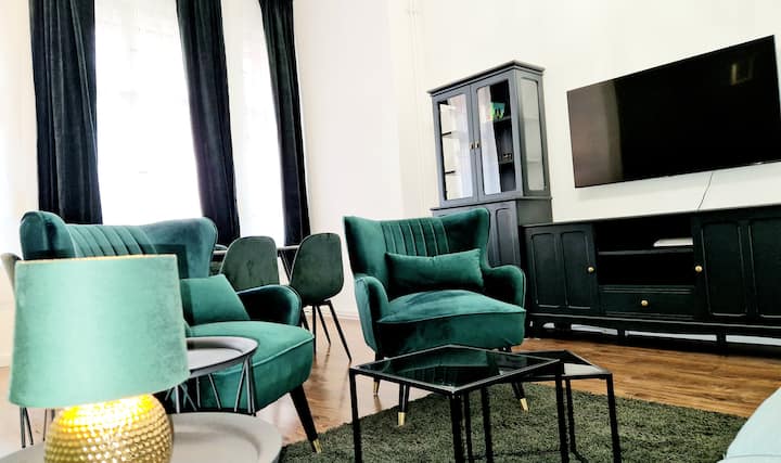 3-room Apartmnet /Treptower Park - Berlin