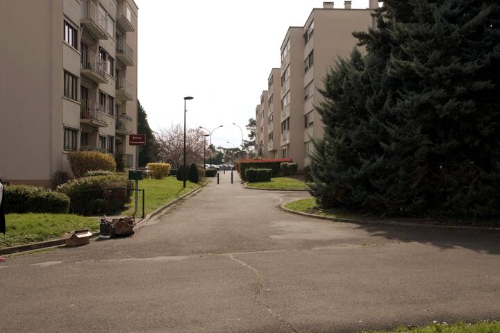 listing_image
