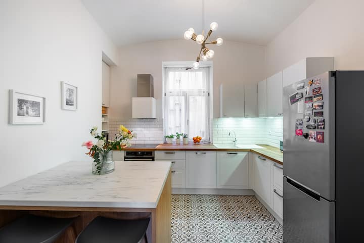 Modern Spacious Apartment Next To Wenceslas Square - Praag