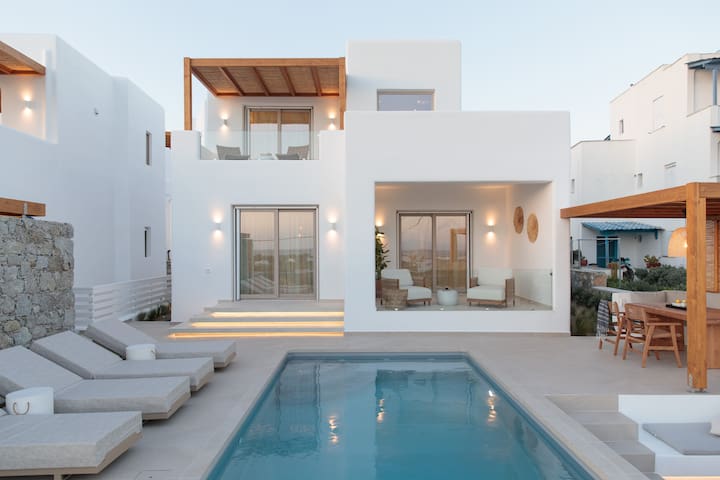 Fyrōi Naxos | 2 BDR | Villa 3