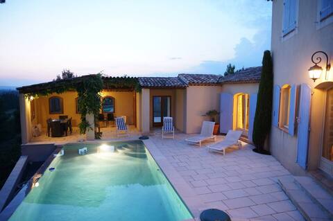 "Le Petit Mas" Luxury Provence Villa w/ pool