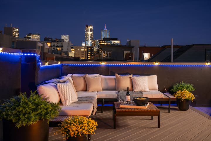 Luxury Home in Downtown DEN w/ Epic Rooftop Deck gallery image 2