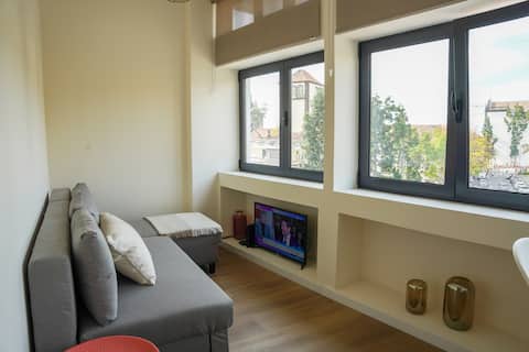 Popular Airbnb listing: St. Luzia Home in Funchal (Santa Luzia)