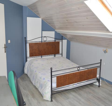 Airport at 500 meters,  bed + private shower.