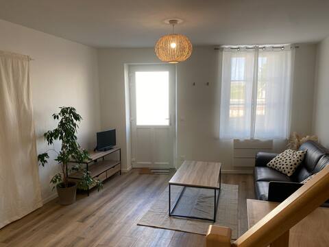 Maisonette de ville proche tram