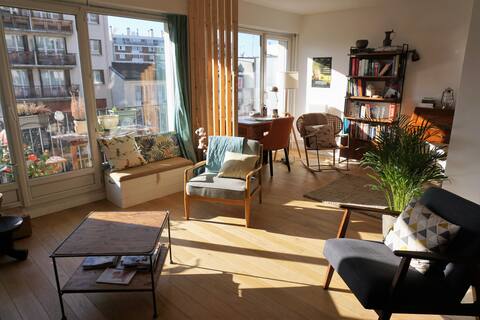Popular Airbnb listing: Apartment with balcony near Paris in Vincennes