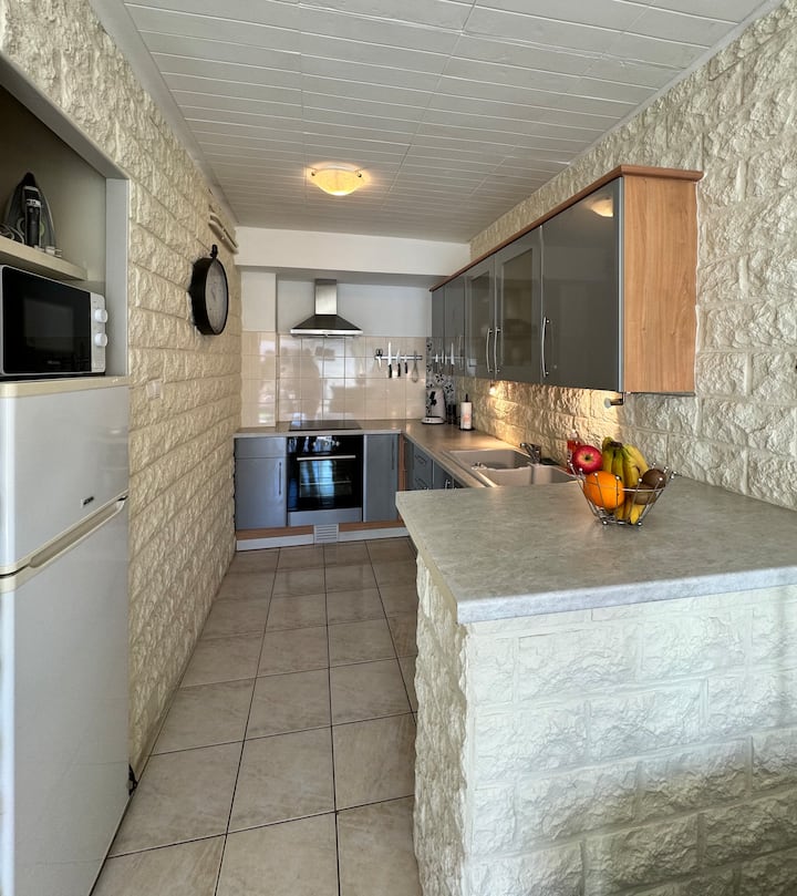 Ti Kaz'la: T2 Martigues - Martigues