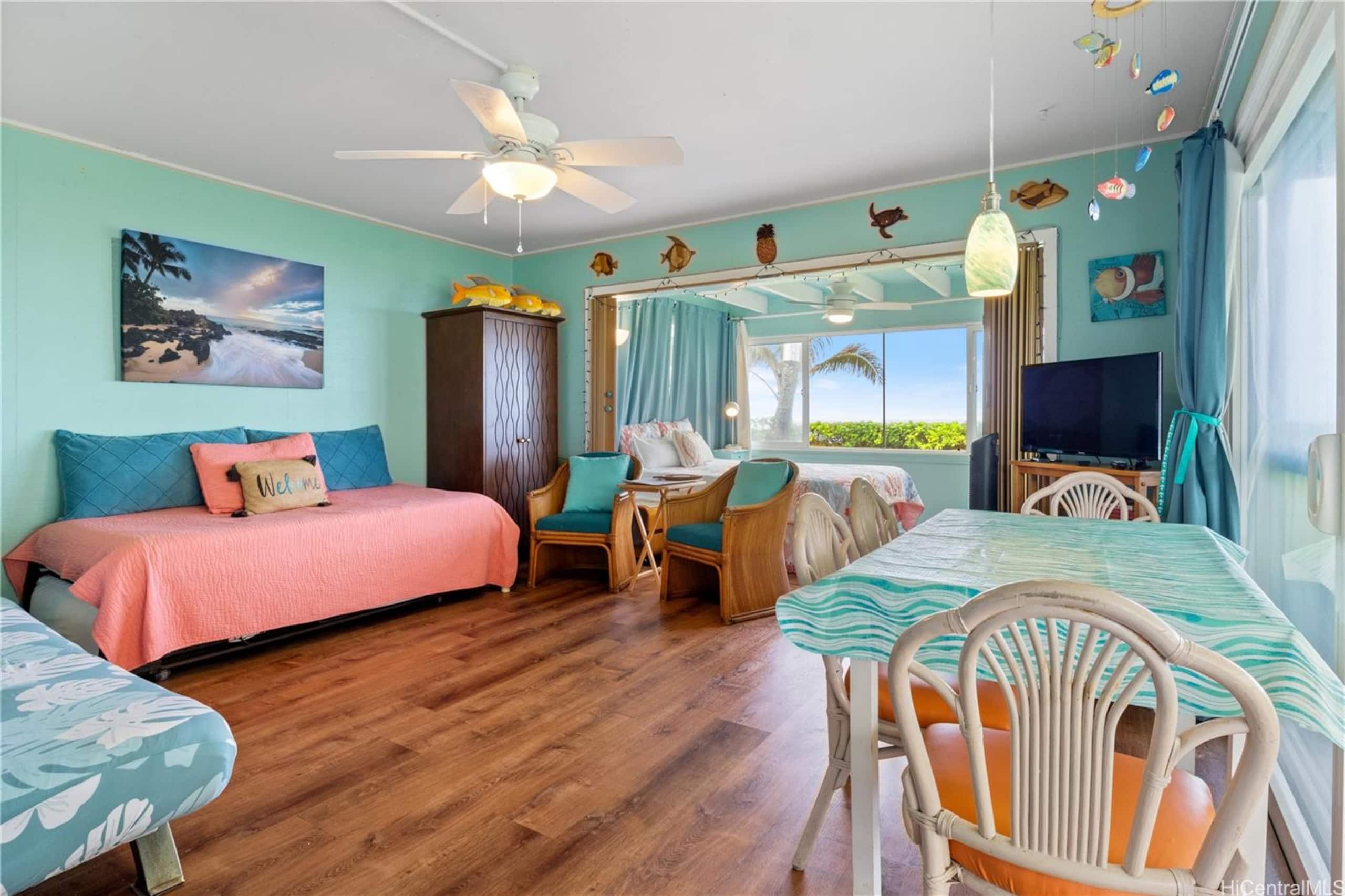 Condo in Hauula · ★4.93 · Studio · 4 beds · 1 private bath - Image 1
