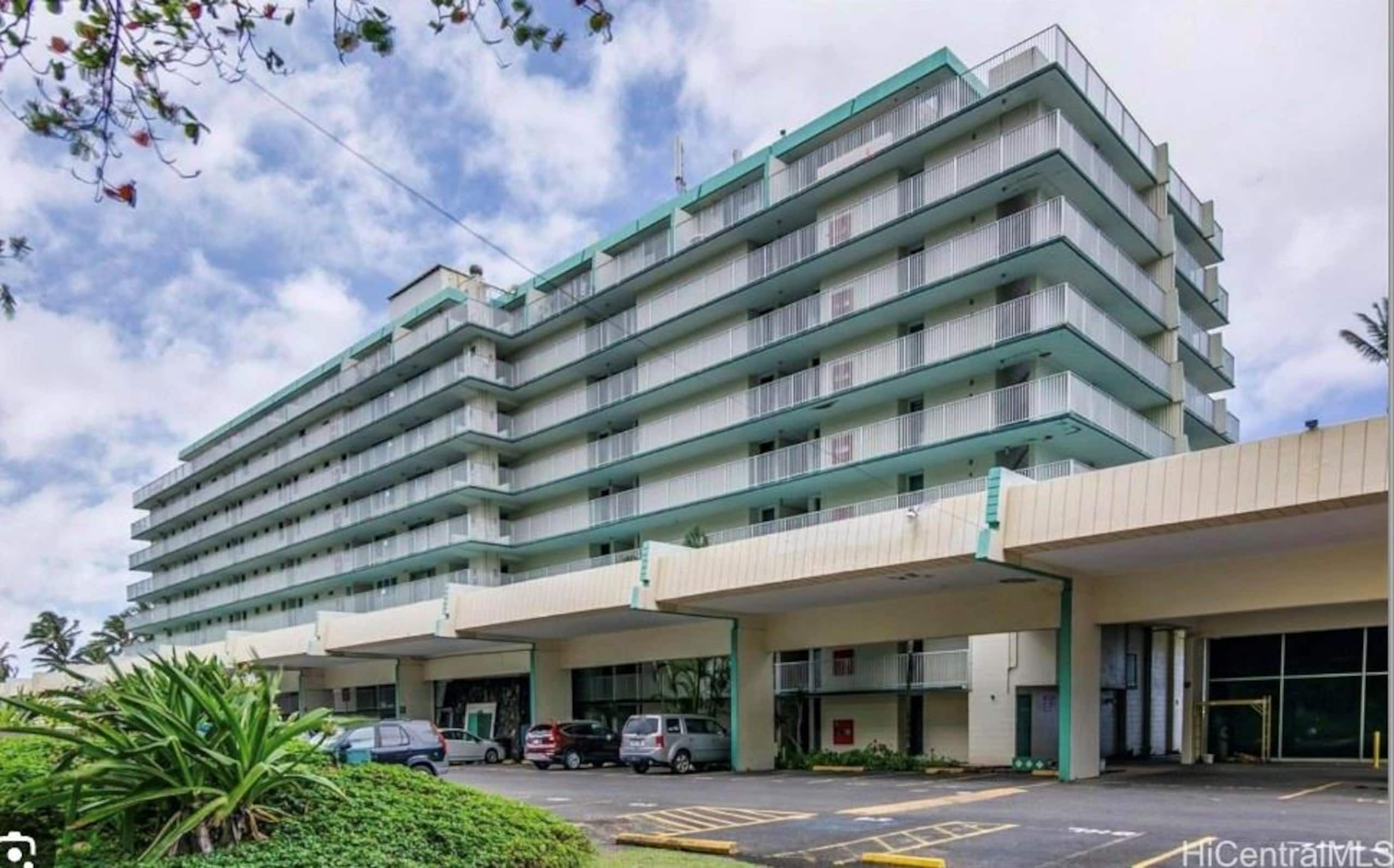 Condo in Hauula · ★4.93 · Studio · 4 beds · 1 private bath - Image 25
