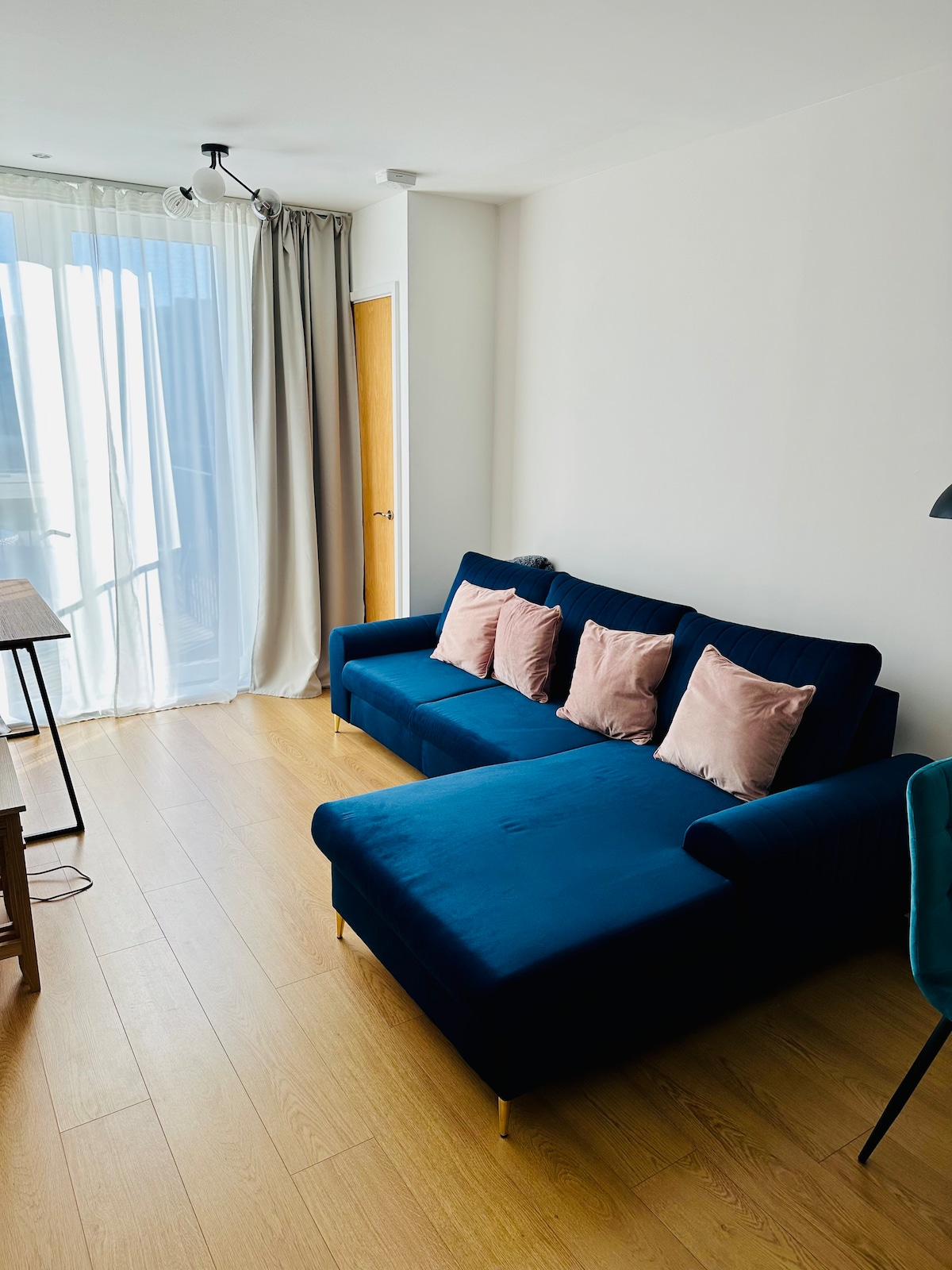 Kitanda cha kustarehesha cha sofa