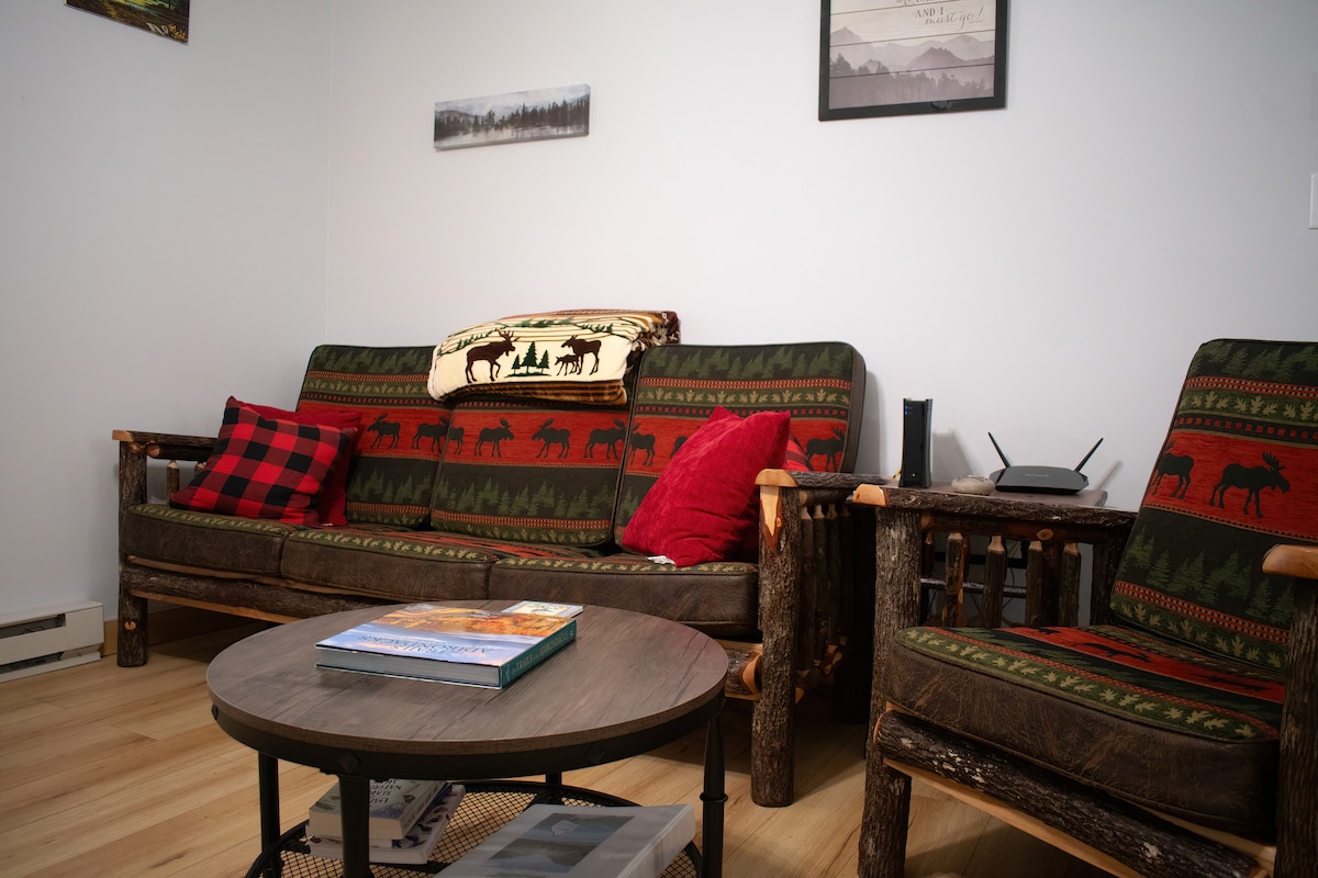 Top performing Airbnb: The Owl's Nest- Near Whiteface in Au Sable Forks