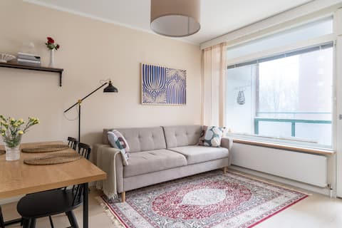 A cozy two-bedroom apartment near Helsinki Airport
