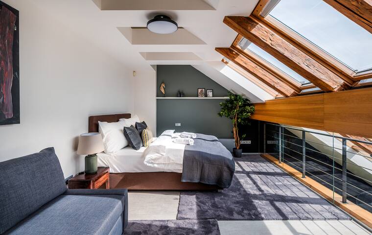 A/C Luxury Loft: Friends & Family Edition gallery image 2