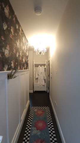 listing_image
