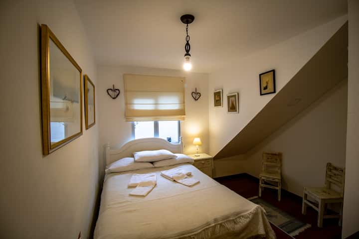 Ოთახი № 15