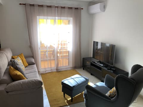 Imóvel de sucesso: Casa do Sol -Monte Gordo, 3 min walk to the beach em Monte Gordo