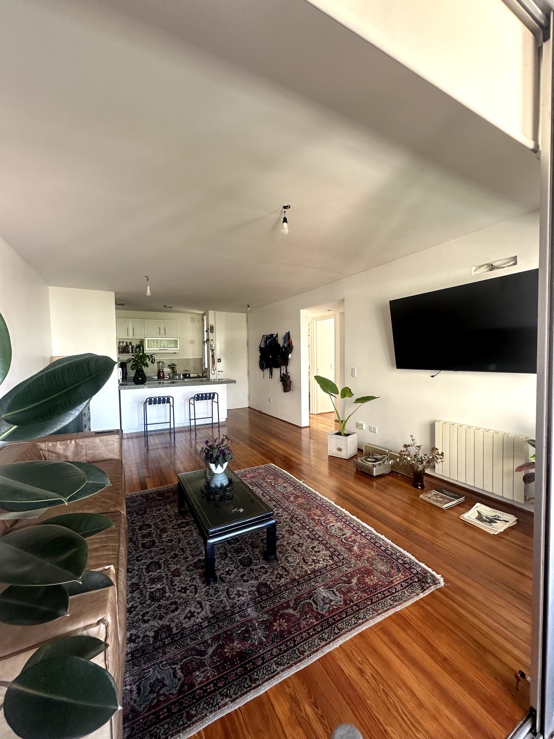 3 rooms with their own terrace