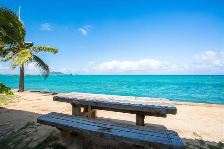Lanikai Waterfront Compound - Kaneohe