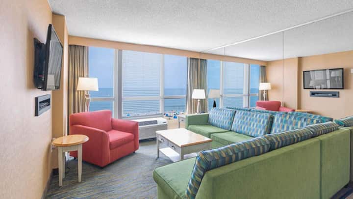 Boardwalk Villas Resort Oceanfront Balcony Unit - Virginia Beach, VA