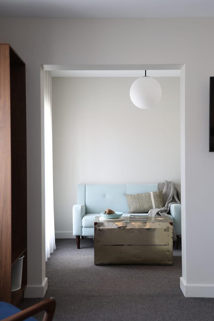The Waggon Boutique Accom - Hobart