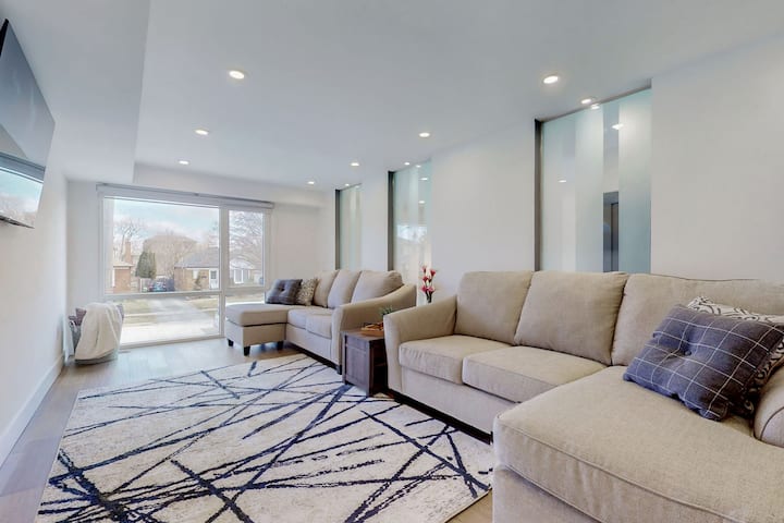 Lux 3br 4ba Home 15-min To Downtown & Yyz Airport - Mississauga