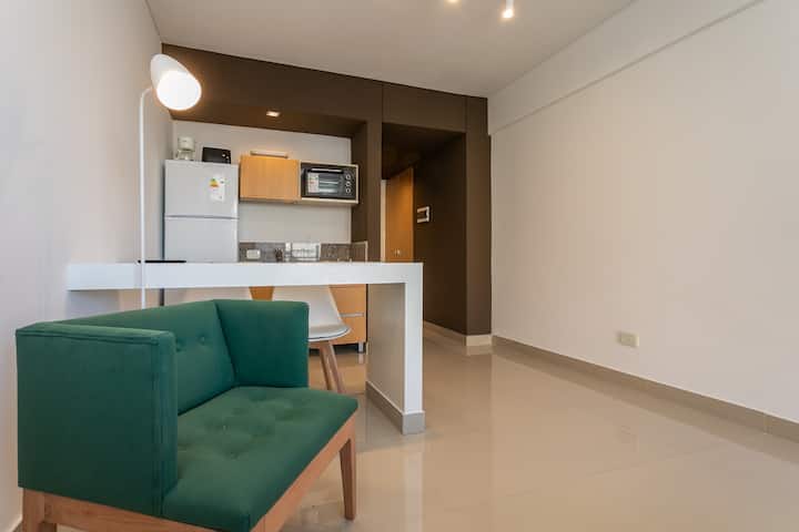 Квартира-студия в Monserrat с парковкой