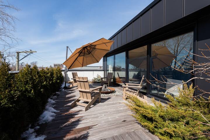Luxury 3+ BR Penthouse Near Jean-Talon Market gallery image 4