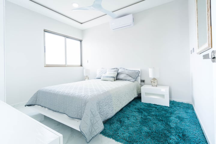 Spacious Ph W/roof And Small Private Pool - 플라야 델 카르멘