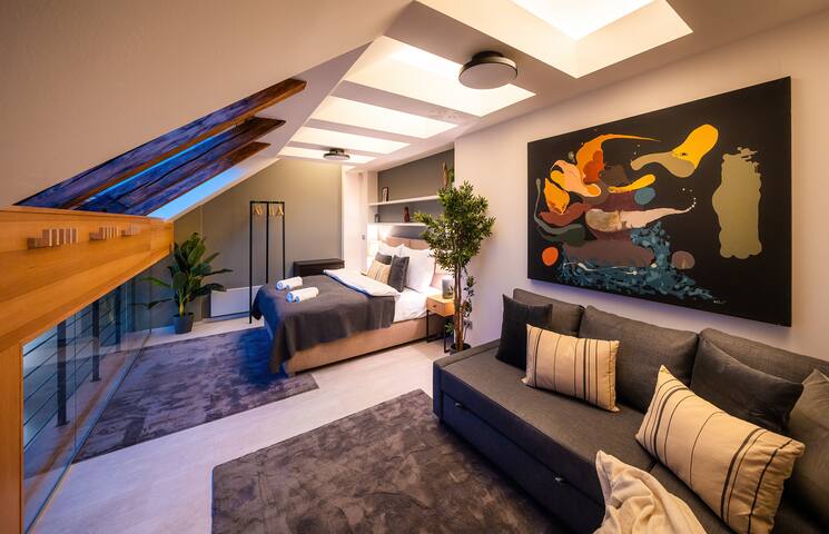 A/C Old Town Grand Luxury&Family Loft gallery image 4