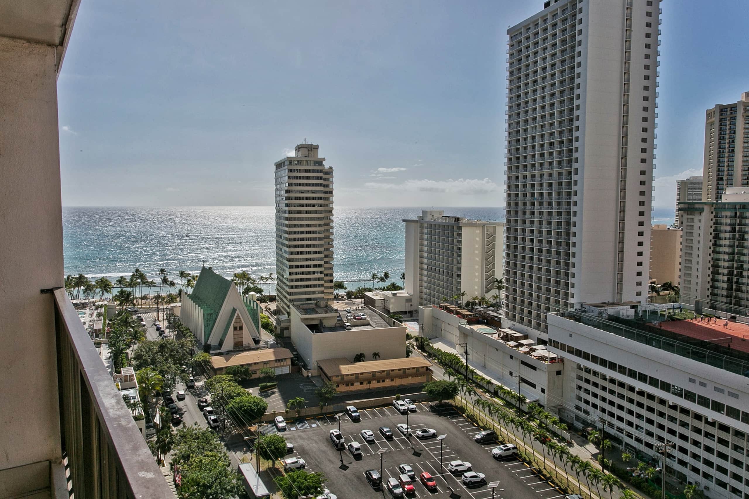 Condo in Honolulu · ★4.66 · 1 bedroom · 2 beds · 1 bath - Image 19