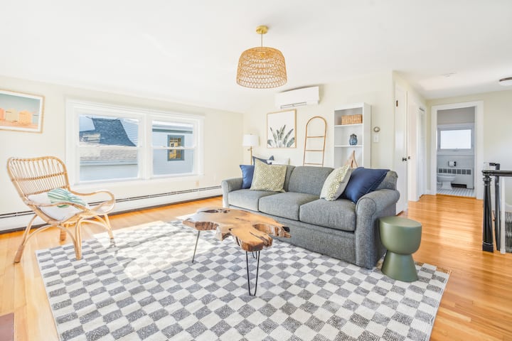 Marblehead Seaside Home - Salem, MA