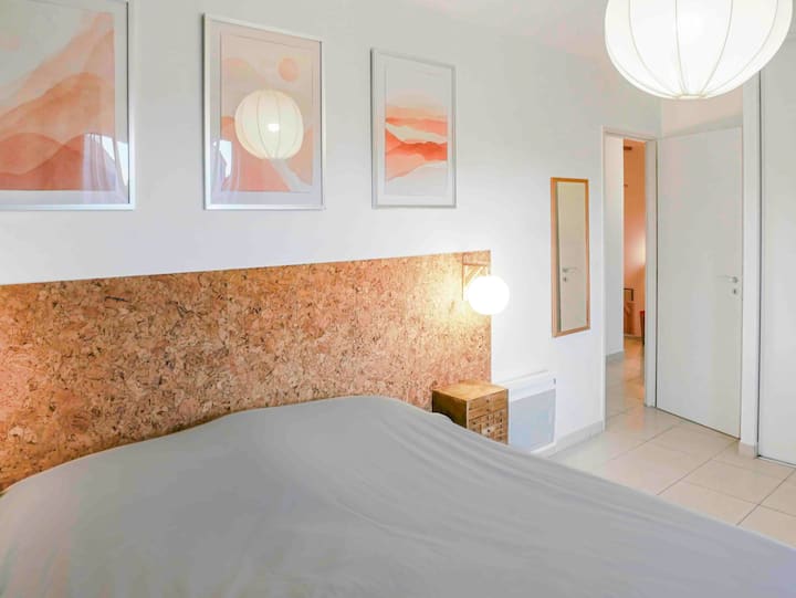 Спалня 1, основна спалня, 180 легла