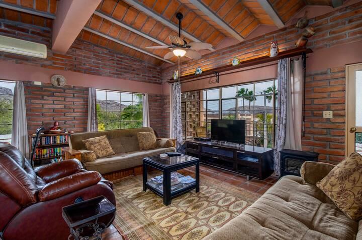 Ocean View Condo Walking Distance From Beaches - San Carlos Nuevo Guaymas