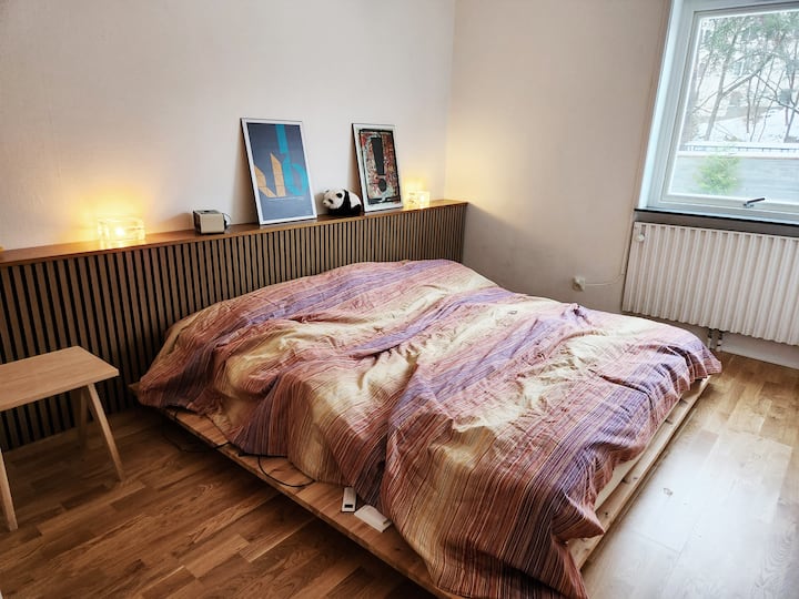 キングサイズのダブルベッド