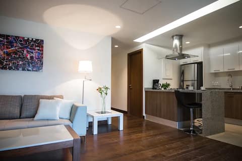 Popular Airbnb listing: Park Life - Master Suite in Santa Fe Cuajimalpa