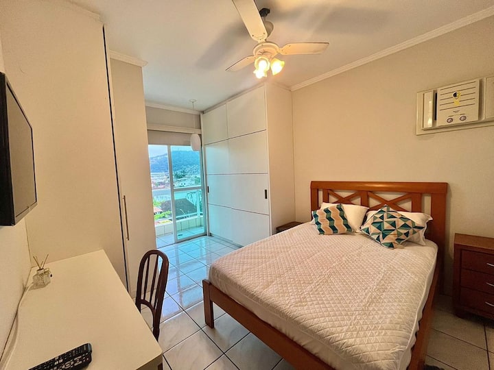 Spálňa 1 - manželská posteľ