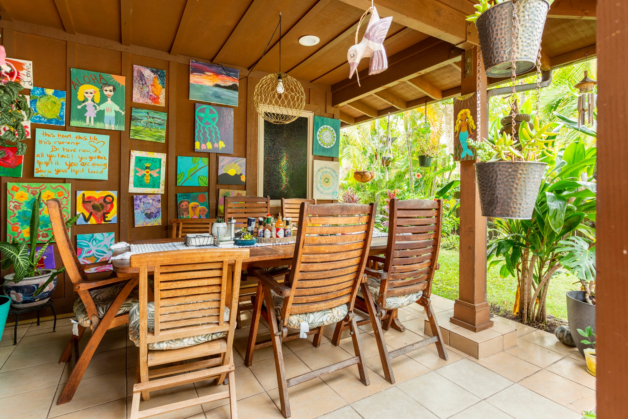 Home in Kailua-Kona · ★4.93 · 1 bedroom · 1 bed · 1.5 shared baths - Image 23