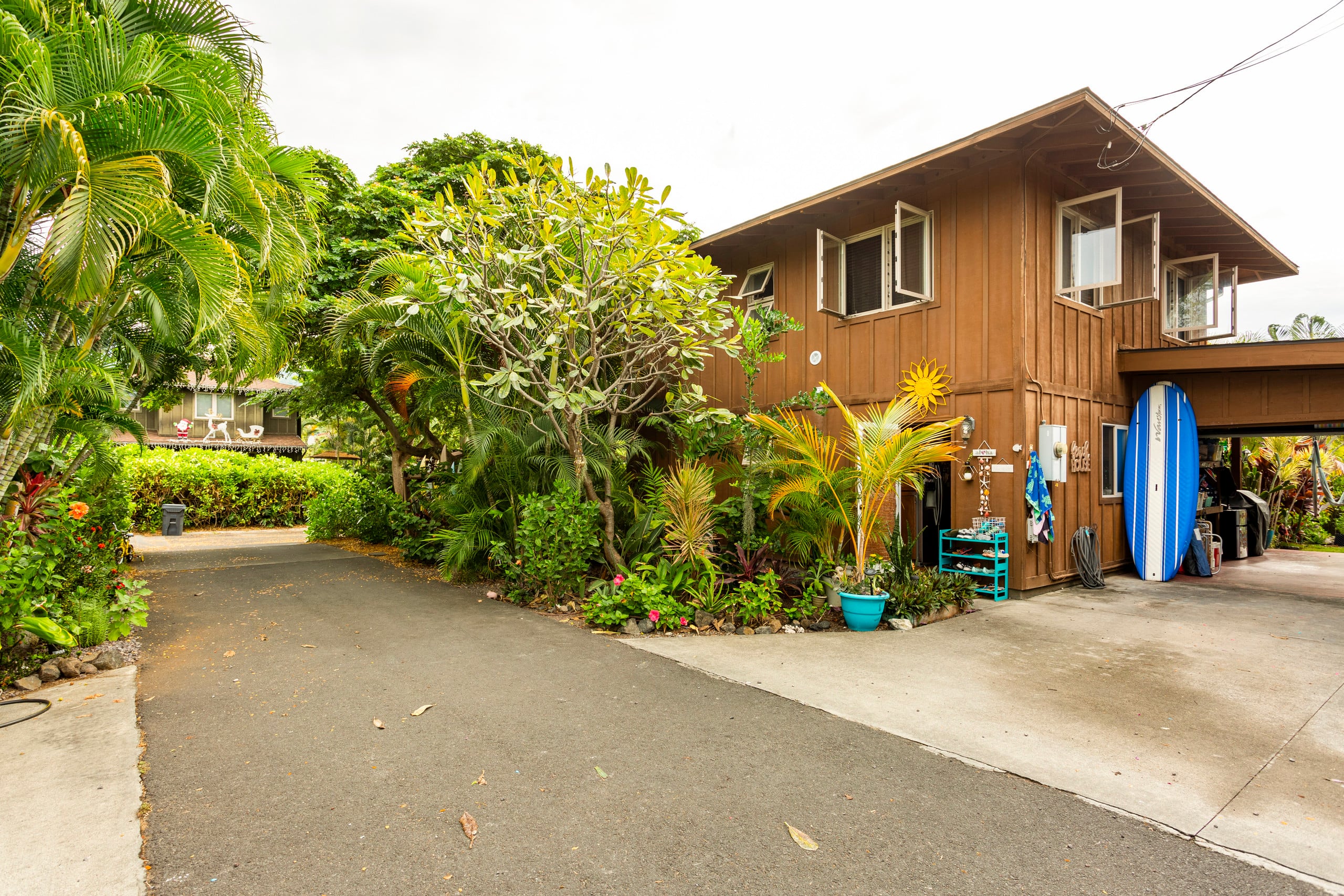 Home in Kailua-Kona · ★4.93 · 1 bedroom · 1 bed · 1.5 shared baths - Image 27