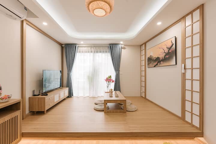 City Center-walk To Lotte-bright Apt-big Bathtub - Hanoi
