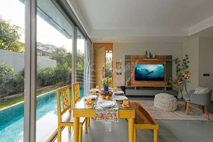 Dining area image 1