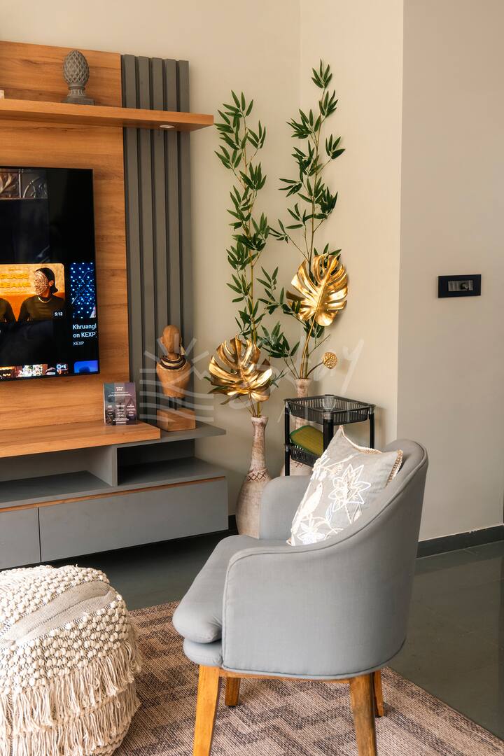 Living room image 5
